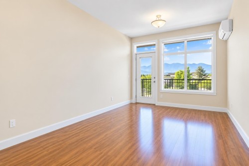 415-8531 Young Road, Chilliwack, BC 