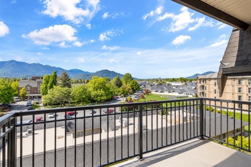 415-8531 Young Road, Chilliwack, BC 