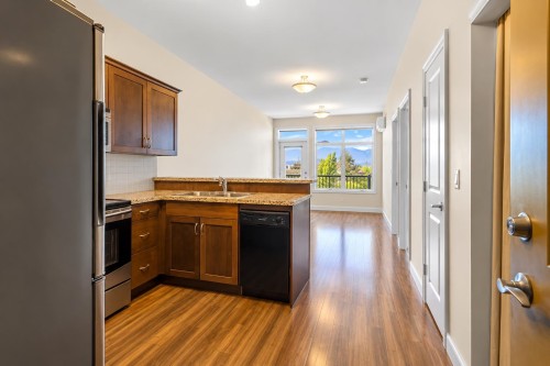 415-8531 Young Road, Chilliwack, BC 