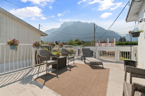 630 Thacker Avenue, Hope, BC 