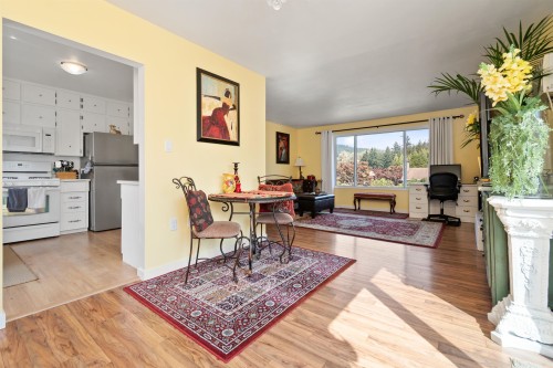 630 Thacker Avenue, Hope, BC 