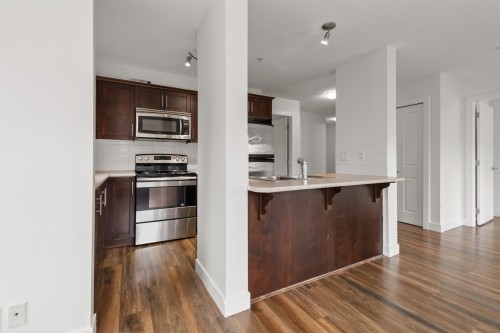 206-46289 Yale Road, Chilliwack, BC 