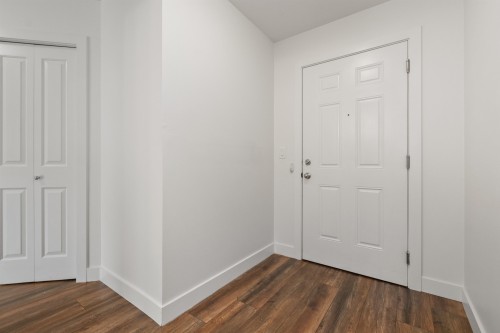 206-46289 Yale Road, Chilliwack, BC 