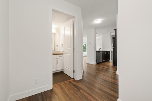 206-46289 Yale Road, Chilliwack, BC 