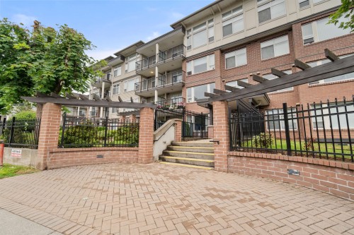 206-46289 Yale Road, Chilliwack, BC 