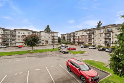 206-46289 Yale Road, Chilliwack, BC 