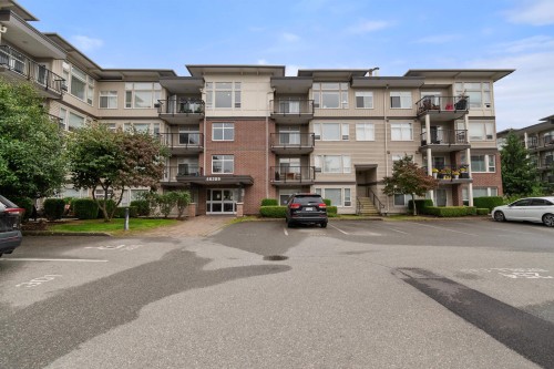 206-46289 Yale Road, Chilliwack, BC 
