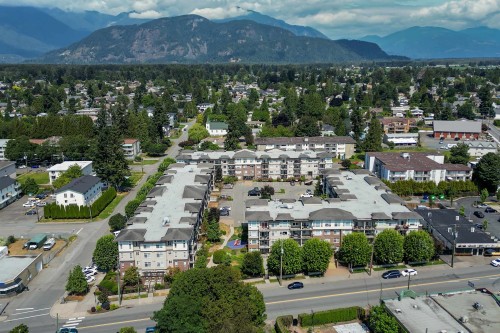 206-46289 Yale Road, Chilliwack, BC 