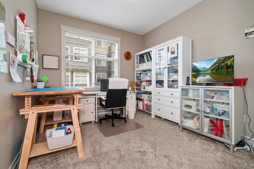211B-45595 Tamihi Way, Chilliwack, BC 