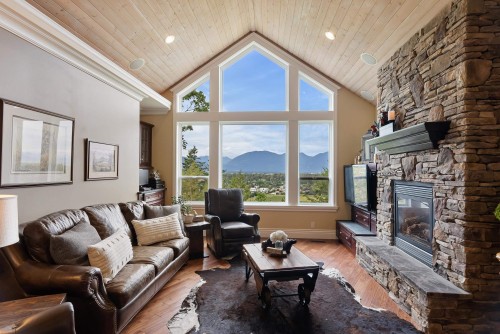 42395 Highland Drive, Yarrow, BC 