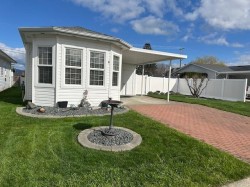 6-45918 Knight Road Chilliwack, BC V2R 3X4