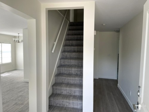 9205 Charles Street , Chilliwack, BC V2P 5K8 4