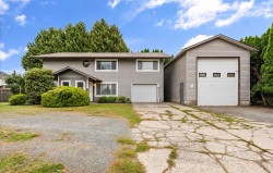 8792 Bellevue Drive  Chilliwack, BC V2P 3W7