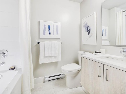 109-9718 161A Street, Surrey, BC 