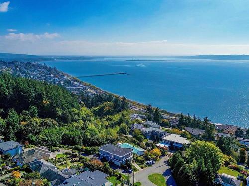 14436 Mann Park Crescent, White Rock, BC 