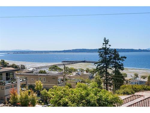 1259 Everall Street, White Rock, BC 