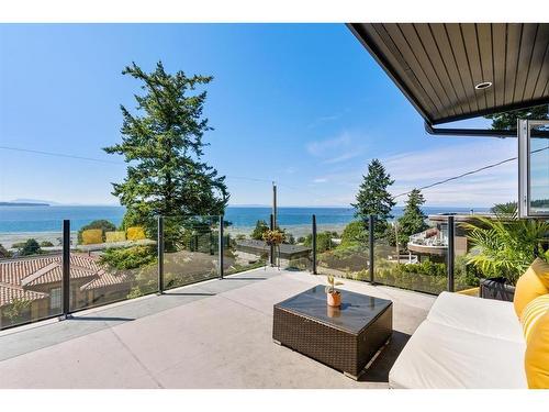 1259 Everall Street, White Rock, BC 
