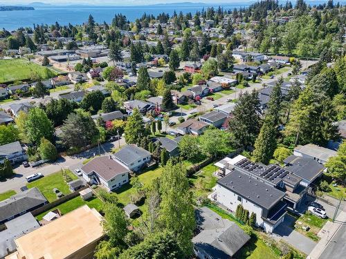 15908 Russell Avenue, White Rock, BC 