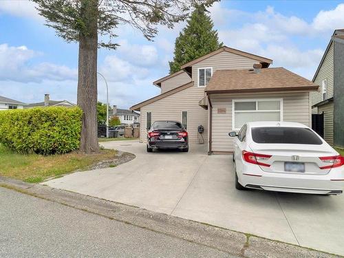 7394 129 Street, Surrey, BC 