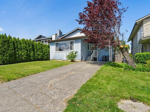 2329 Wakefield Drive, Langley, BC 