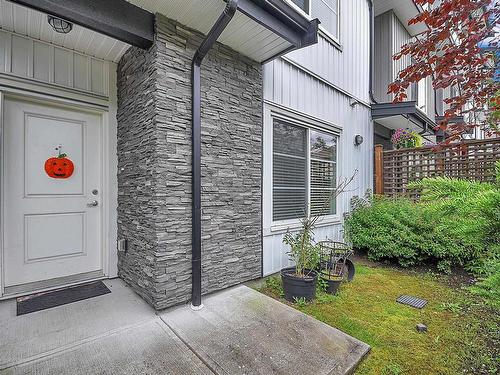 5 5867 129 Street, Surrey, BC 