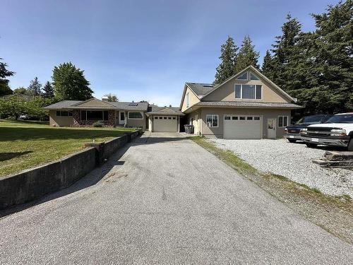 16333 90 Avenue, Surrey, BC 