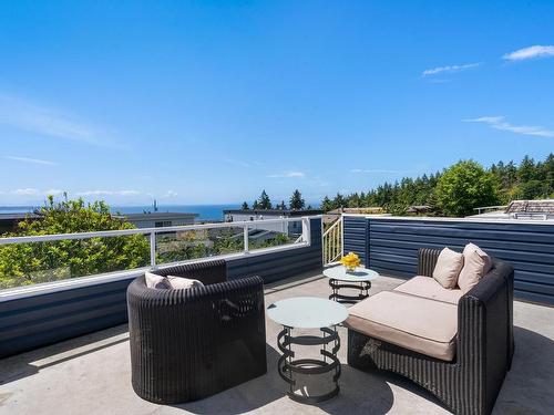 14772 Goggs Avenue, White Rock, BC 