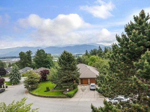 2568 Stonecroft Drive, Abbotsford, BC 