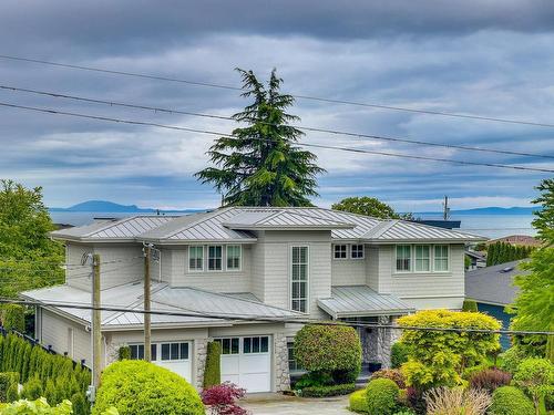 14519 Mann Park Crescent, White Rock, BC 