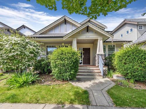 19257 69 Avenue, Surrey, BC 