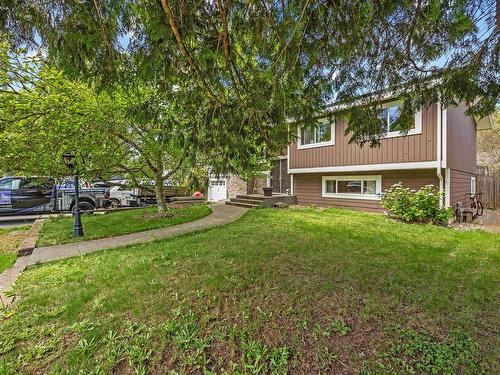 13755 Blackburn Avenue, White Rock, BC 