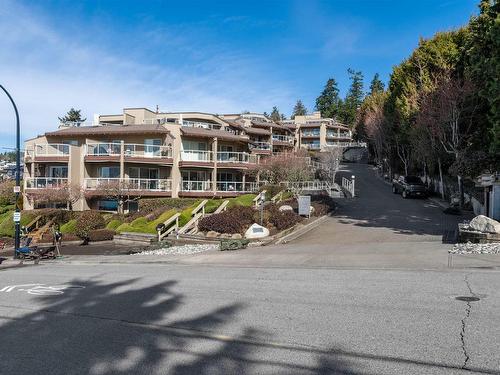 502 15015 Victoria Avenue, White Rock, BC 