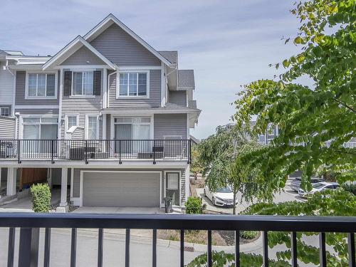 76 7169 208A Street, Langley, BC 