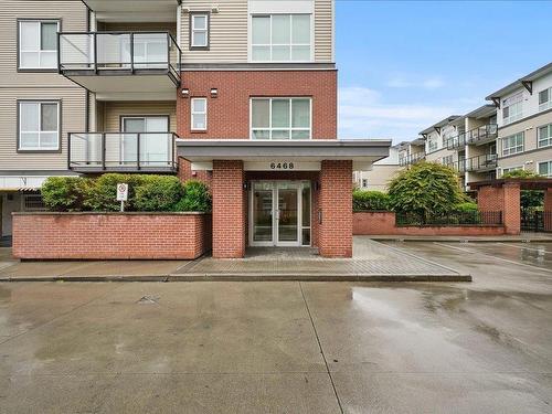 202 6468 195A Street, Surrey, BC 