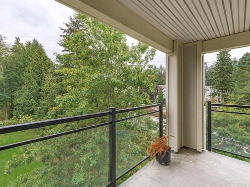 408 2940 King George Boulevard, Surrey, BC 