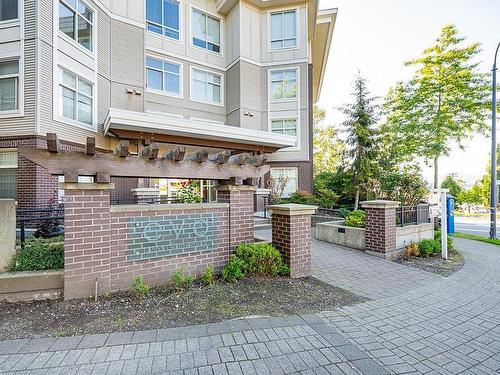 L103 13555 Gateway Drive, Surrey, BC 