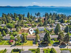 13850 BLACKBURN AVENUE  White Rock, BC V4B 2Y8