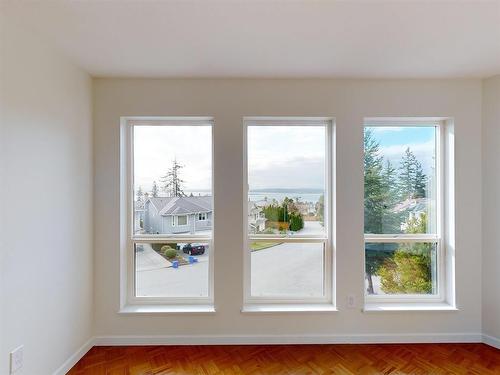 15525 Vista Drive, White Rock, BC 