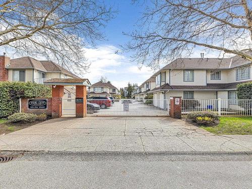 124 9978 151 Street, Surrey, BC 