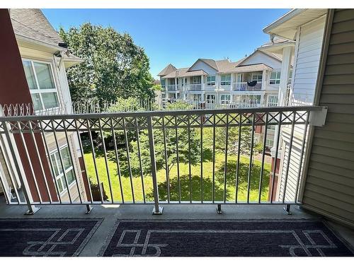 421 8068 120A Street, Surrey, BC 