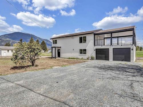 8468 Thompson Road, Mission, BC 