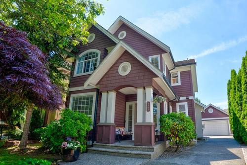 3331 Rosemary Heights Crescent, Surrey, BC 