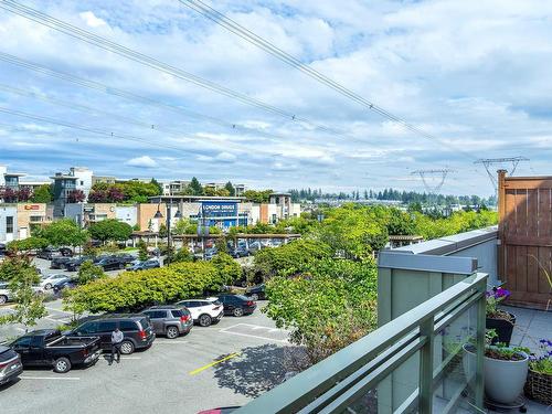 206 15775 Croydon Drive, Surrey, BC 