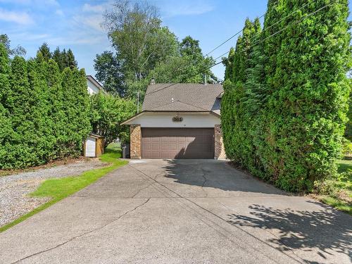 15615 20 Avenue, Surrey, BC 