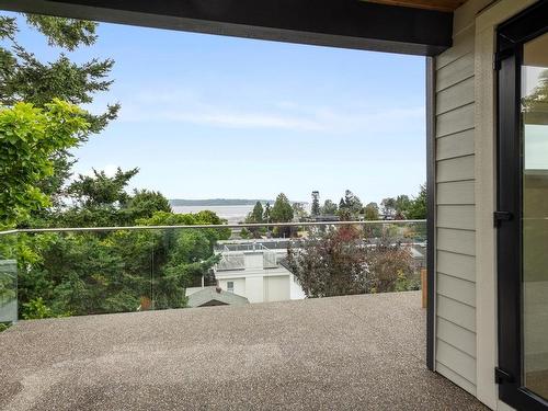 952 Parker Street, White Rock, BC 