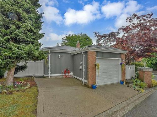 102 14271 18A Avenue, Surrey, BC 