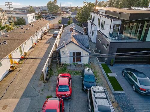 853 Maple Street, White Rock, BC 