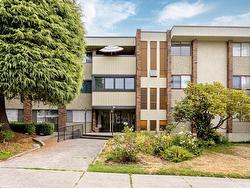 203 1320 FIR STREET  White Rock, BC V4B 4B2