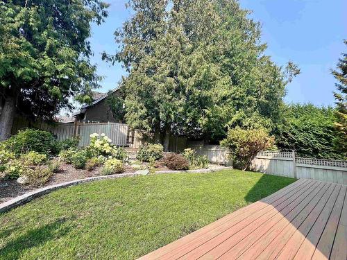 15497 Rosemary Heights Crescent, Surrey, BC 