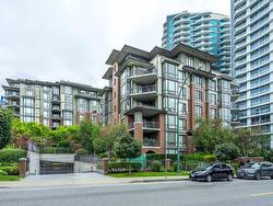 402 1550 MARTIN STREET  White Rock, BC V4B 5M3